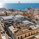 Alojamento de Acomodação e Pequeno-almoço Palazzo Grassi By Vivimy 3*