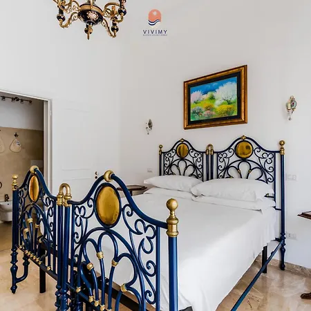 Palazzo Grassi By Vivimy Guest house Gallipoli